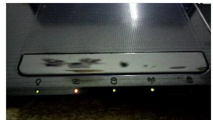 筆記本電源燈