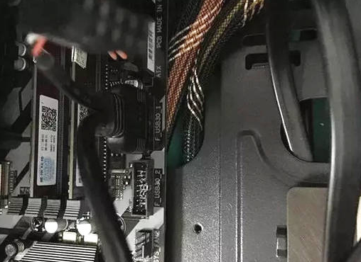 組裝臺(tái)式電腦教程
