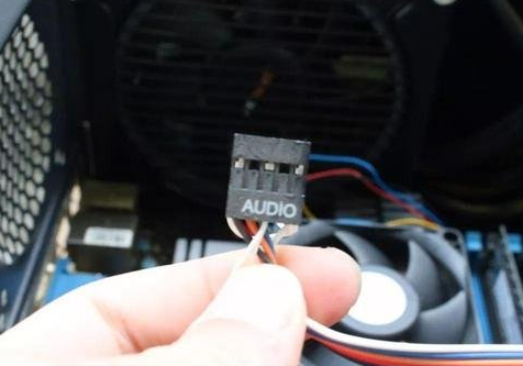 電腦如何組裝