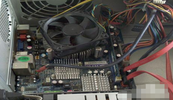 電腦死機原因