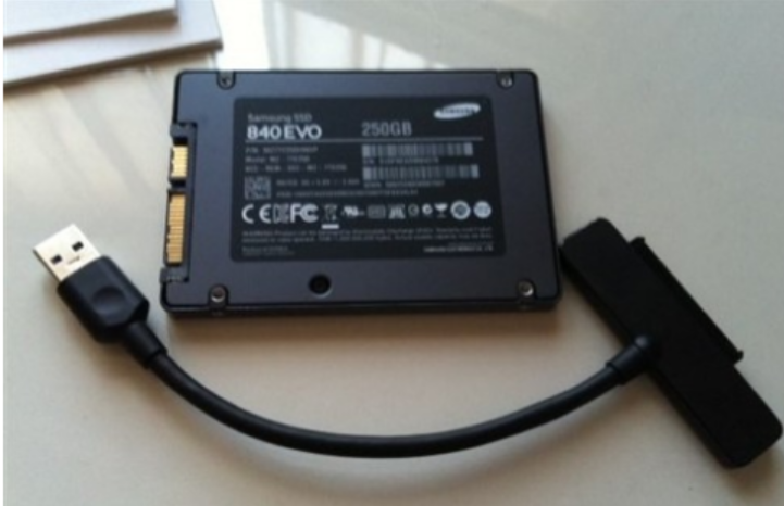 接口SSD